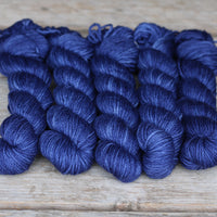 Kersti DK Solids /skein