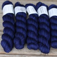 Kersti DK Solids /skein