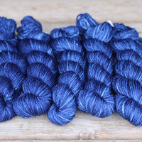 Kersti DK Solids /skein