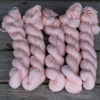 Kersti DK Solids /skein