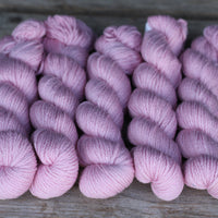 Kersti DK Solids /skein