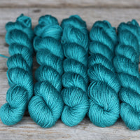Kersti DK Solids /skein