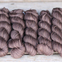Kersti DK Solids /skein