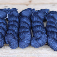 Kersti DK Solids /skein