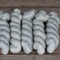 Kersti DK Solids /skein