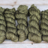 Kersti DK Solids /skein