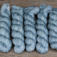 Kersti DK Solids /skein