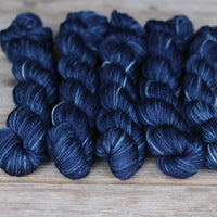Kersti DK Solids /skein