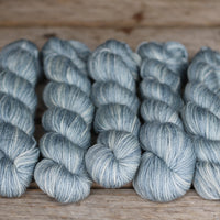 Kersti DK Solids /skein