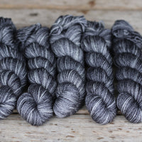Kersti DK Solids /skein