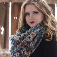 Azzo Cowl By Taiu Landra (pattern)