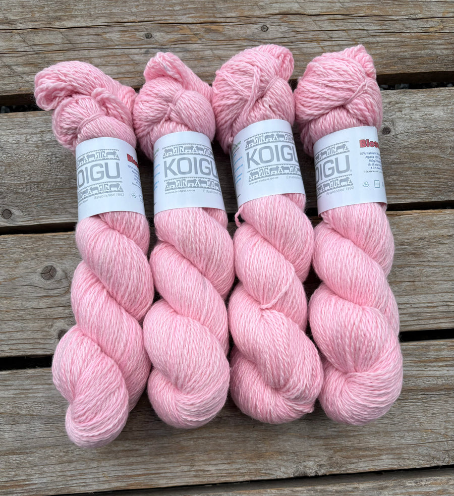 Blossom (Merino, Alpaca, Silk)