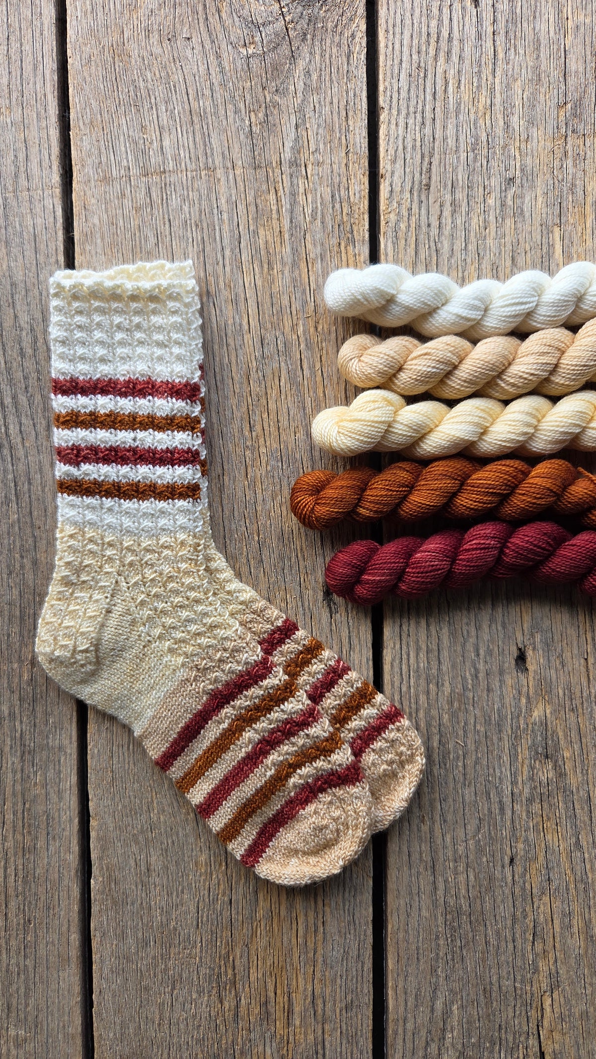 Cabbage Socks - PDF Pattern