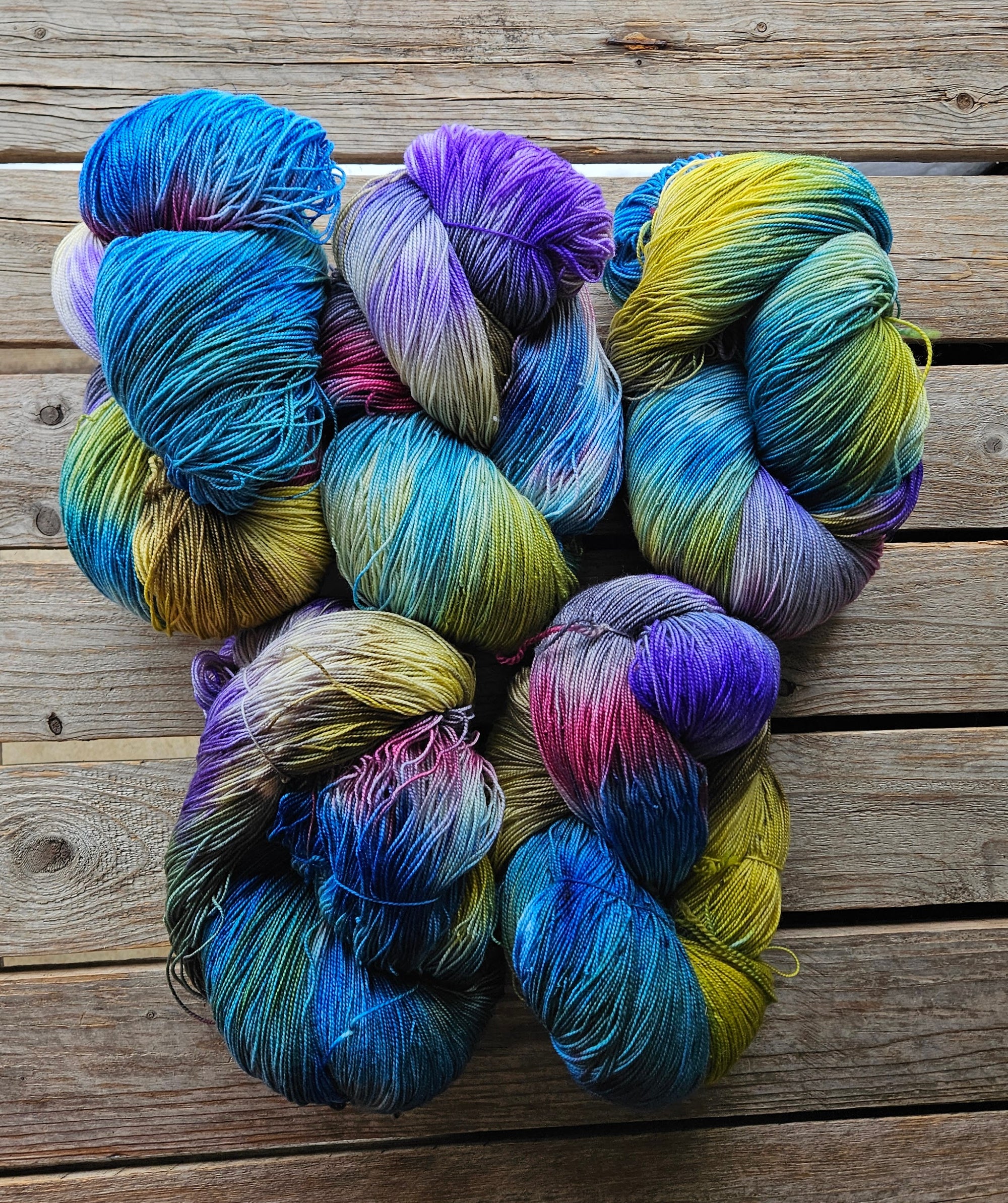 Hefty Hanks - Fingering Weight - 1000yds