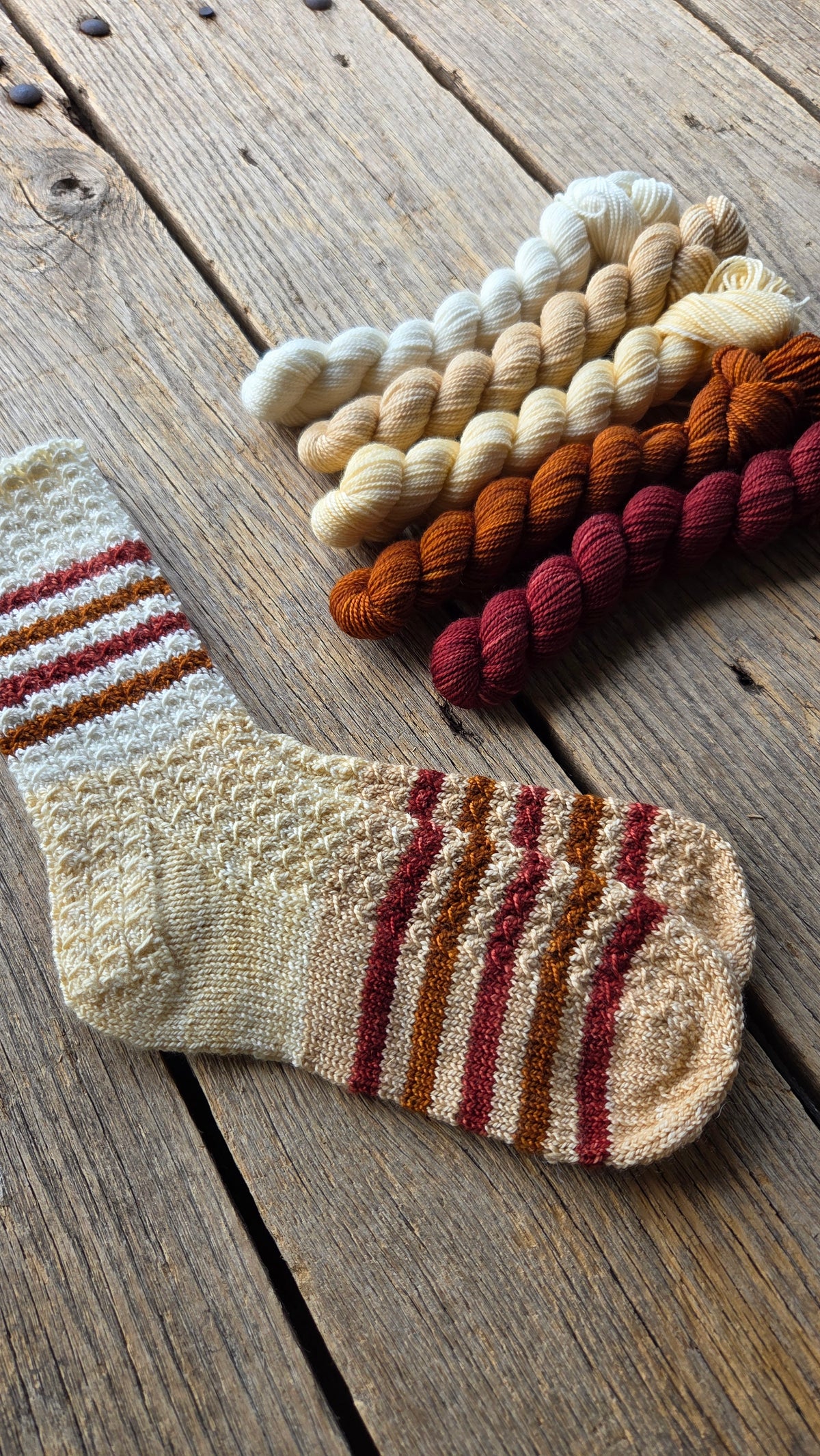 Cabbage Socks - PDF Pattern