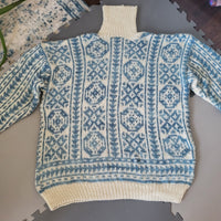 Medallion Sweater Kit