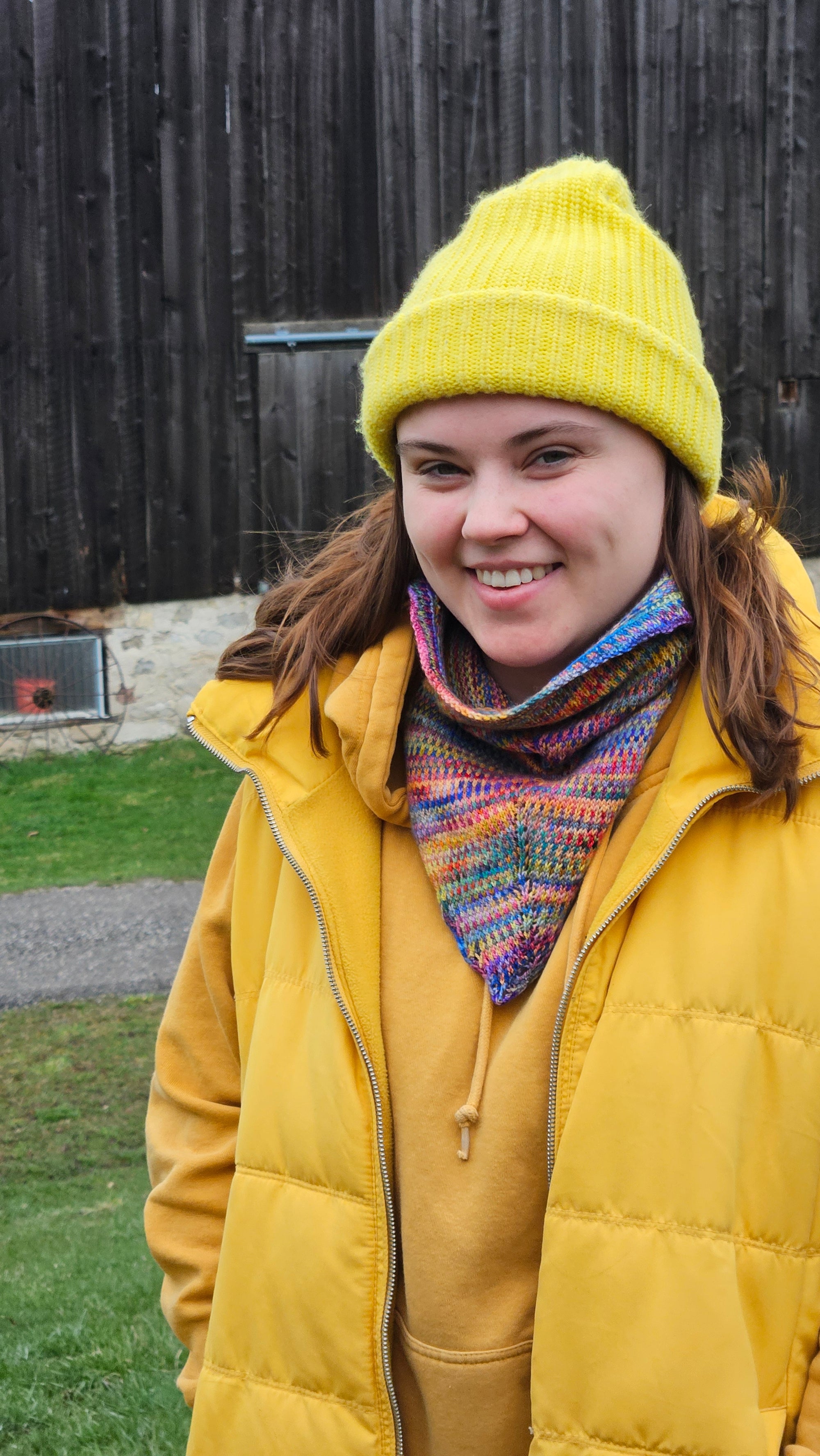 Pixel Kerchief Cowl PDF Pattern - by Taiu Landra