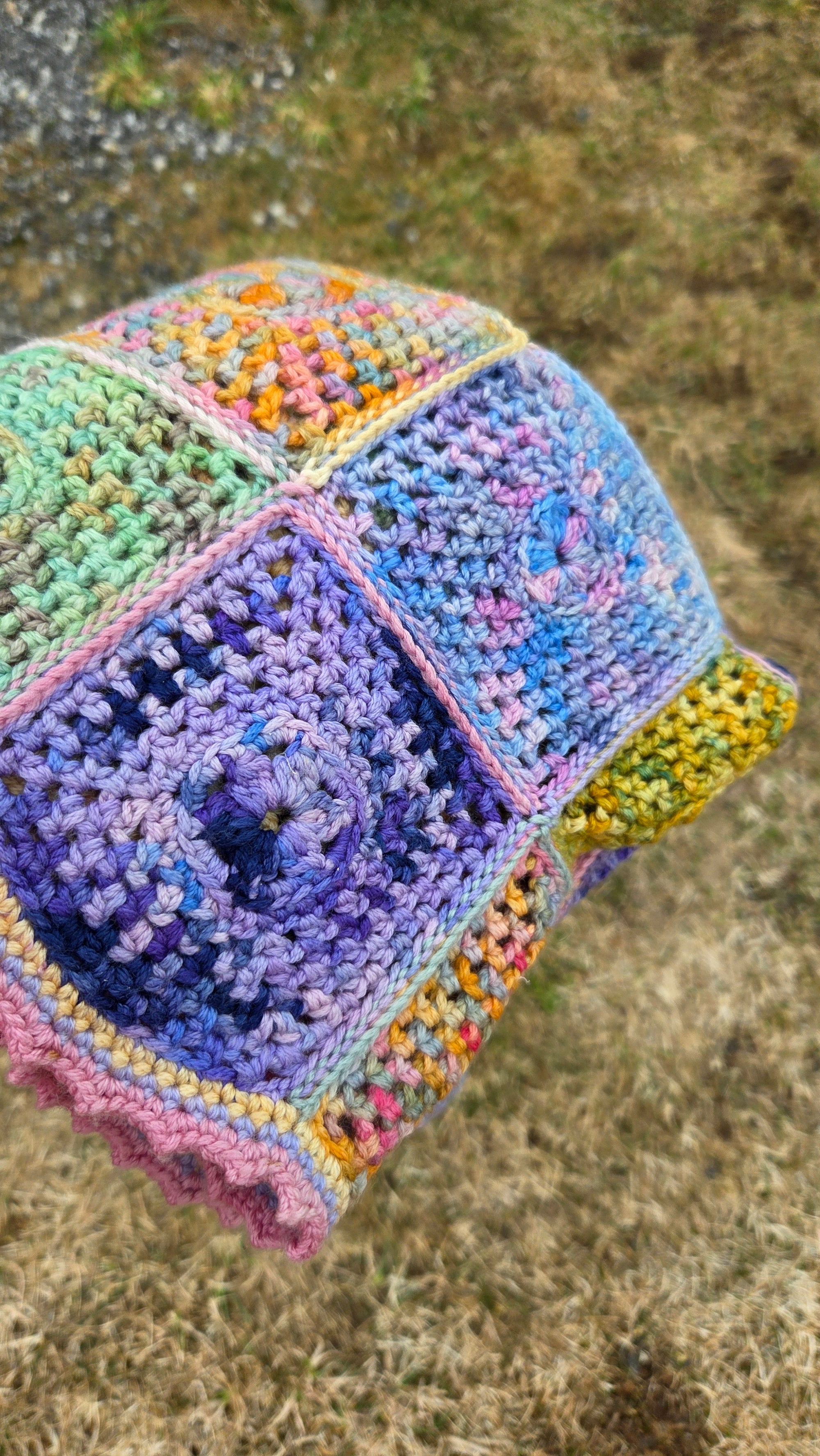 Koigu Square Medallion Blanket pdf pattern (crochet)
