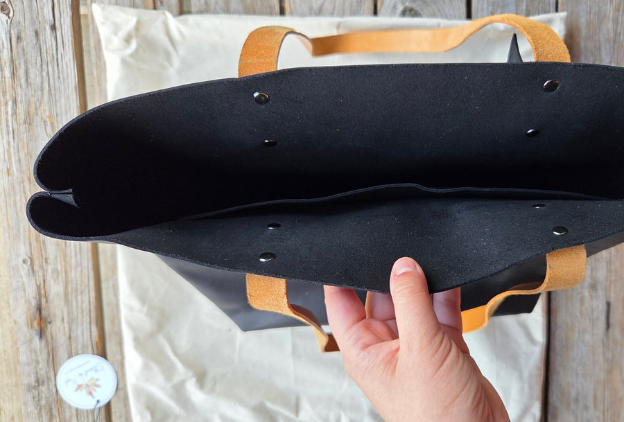 Large Thread & Maple Leather Bag