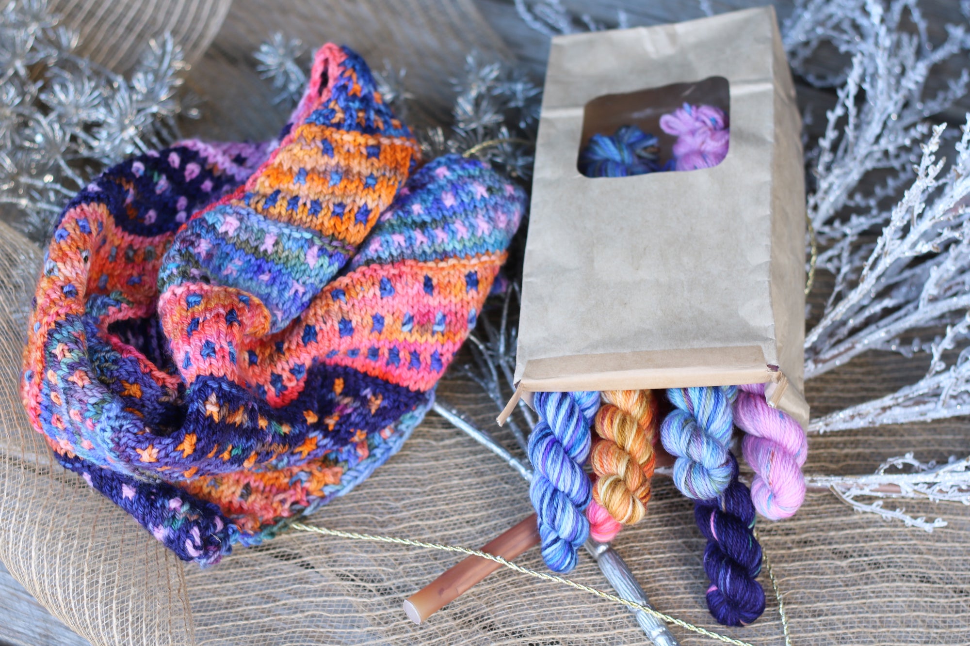 ColorDust Cowl pattern download