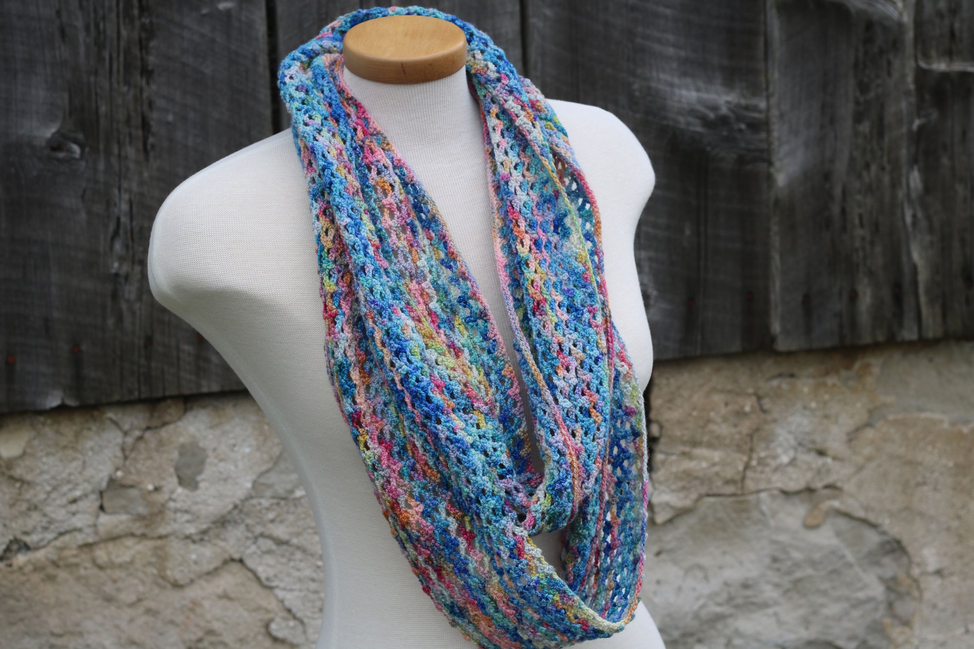 Crochet Spring Cowl - Download